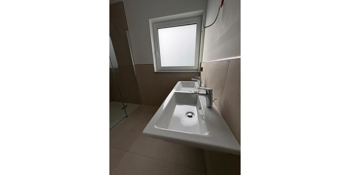 Etagenwohnung Vaihingen an der Enz - 4.5 Zimmer, 99 m&sup2;, 1.790&euro; | Angebot:27580479