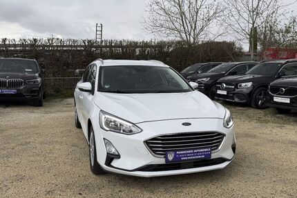 Ford Focus 74.000 km 10.999 &euro; Stuttgart 70567