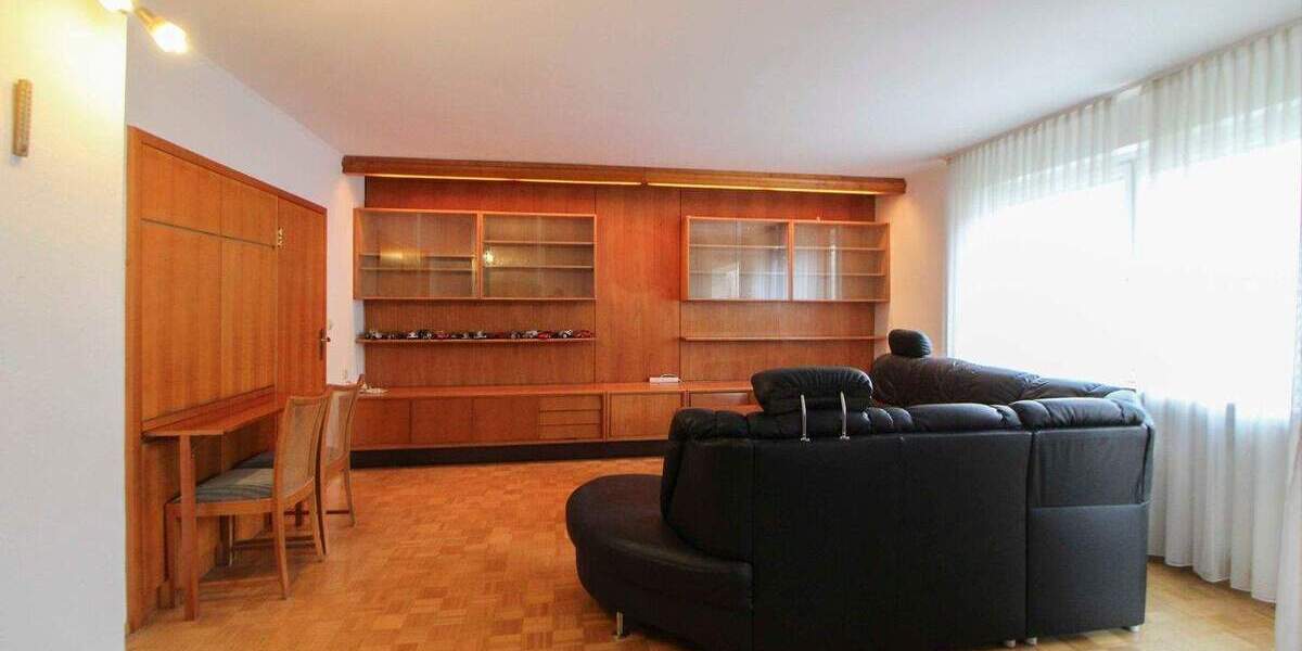Etagenwohnung Stuttgart Bad Cannstatt - 3 Zimmer, 102 m&sup2;, 399.000&euro; | Angebot:25718015