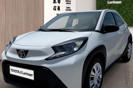 Toyota Aygo (X) 30.451 km 14.990 &euro; Backnang 71522