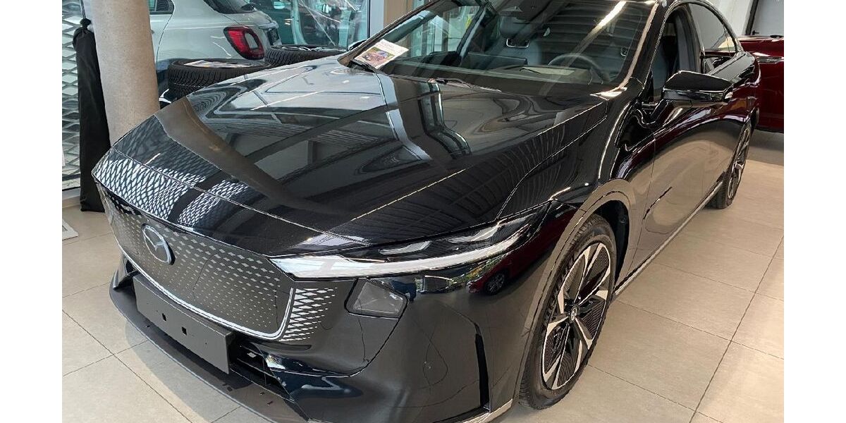 Mazda 6 3.000 km 35.700 &euro; Böblingen 71034