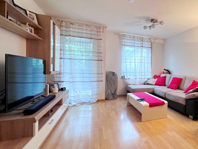 Wohnen mit Freiraum: 2-Zimmer-Wohnung mit großzügiger Südwest-Terrasse - Nähe Porsche - Erdgeschoßwohnung Stuttgart Neuwirtshaus | Angebot:27505703