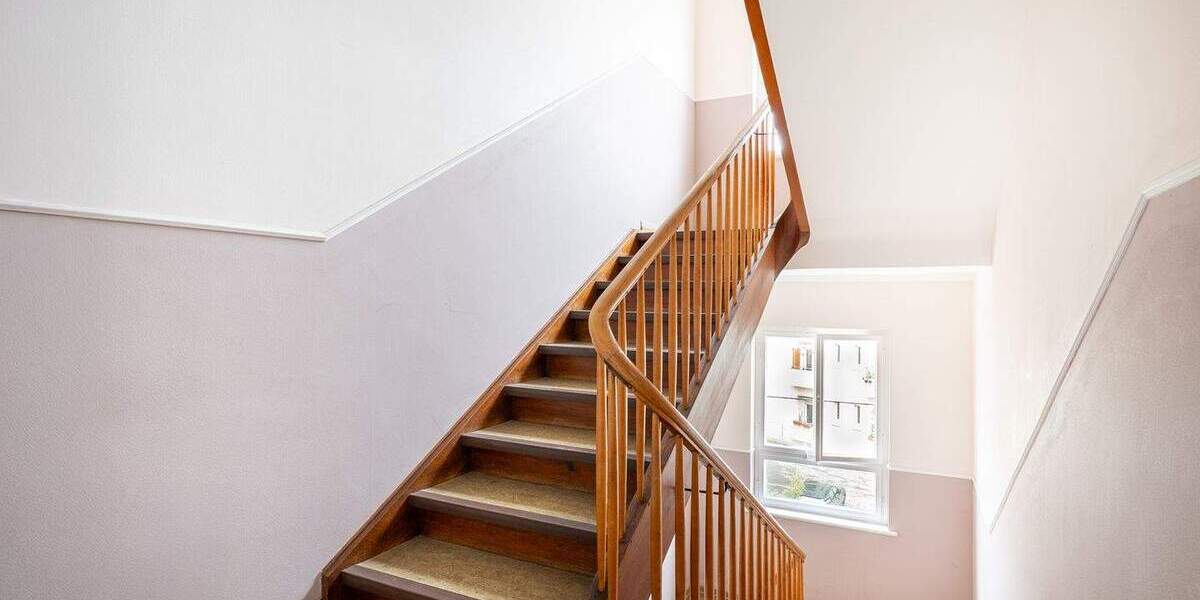 Etagenwohnung Stuttgart Ost - 2 Zimmer, 52 m&sup2;, 230.000&euro; | Angebot:25685449