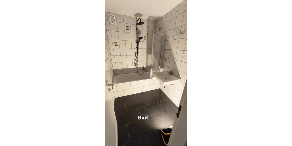 Etagenwohnung Remshalden - 2.5 Zimmer, 74 m&sup2;, 900&euro; | Angebot:25794092