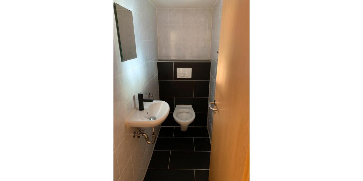 Etagenwohnung Weil der Stadt - 3 Zimmer, 65 m&sup2;, 750&euro; | Angebot:27540413