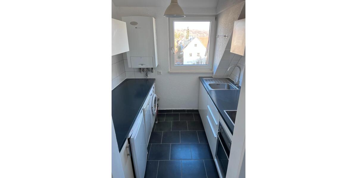 Dachgeschoßwohnung Stuttgart Mühlhausen - 3 Zimmer, 50 m&sup2;, 1.100&euro; | Angebot:25381702