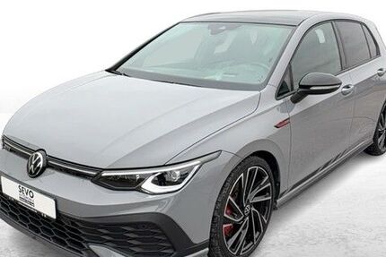 VW Golf 9.253 km 33.850 &euro; Vaihingen/Enz 71665