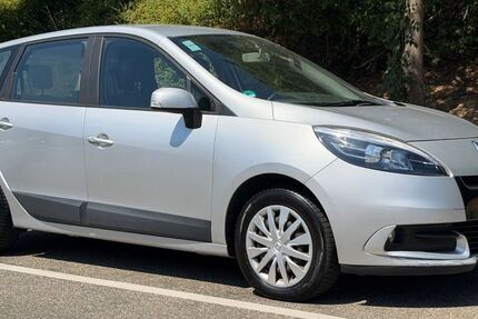Renault Scenic 90.000 km 5.500 &euro; Fellbach 70736