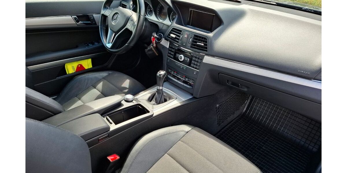 Mercedes-Benz E 200 107.840 km 10.000 &euro; Grafenau 71120