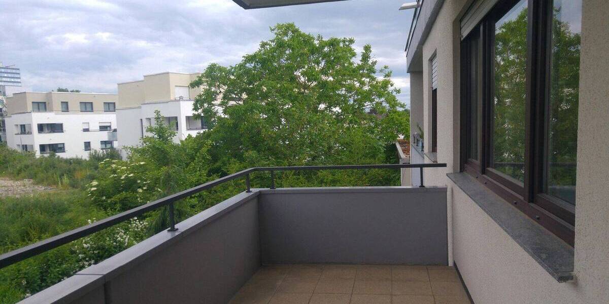 Etagenwohnung Leonberg - 1 Zimmer, 50 m&sup2;, 750&euro; | Angebot:26903038