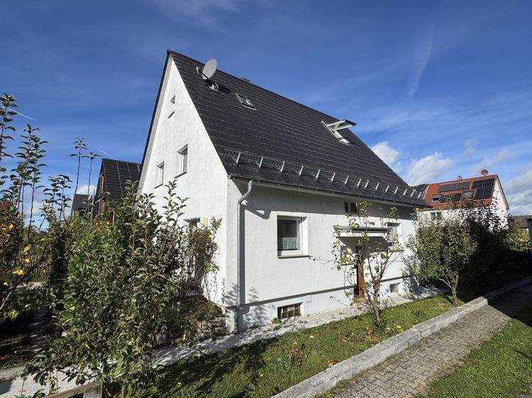 Mehrfamilienhaus, Wohnhaus Pleidelsheim - 6 Zimmer, 124 m&sup2;, 720.000&euro; | Angebot:25664810