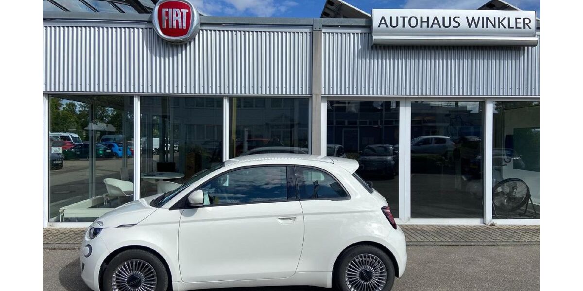 Fiat 500e 11.100 km 16.990 &euro; Asperg 71679