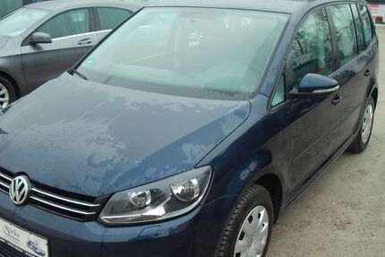 VW Touran 304.000 km 4.750 &euro; Waiblingen (bei Stuttgart) 71332