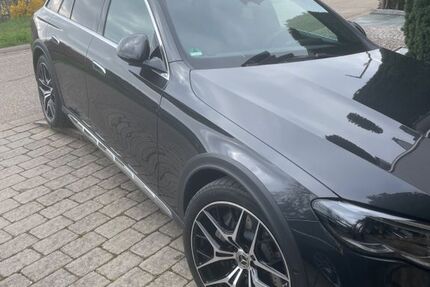 Mercedes-Benz E 300 16.500 km 58.700 &euro; Weissach 71287