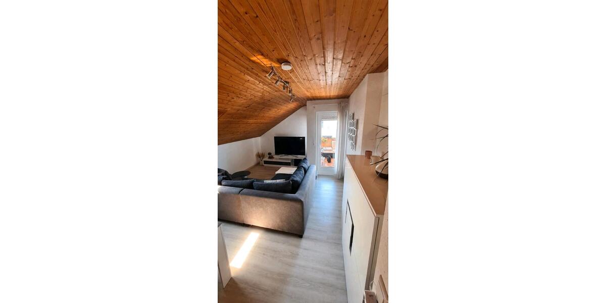 Dachgeschoßwohnung Bietigheim-Bissingen Bissingen - 3 Zimmer, 66 m&sup2;, 1.150&euro; | Angebot:27569540