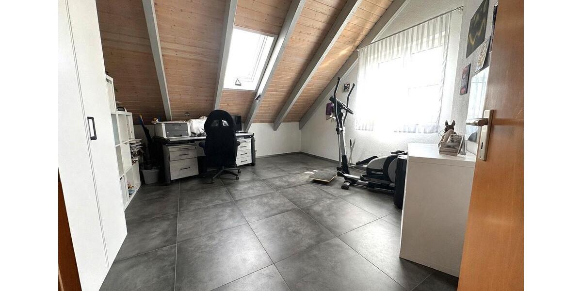 Maisonettenwohnung Filderstadt - 4.5 Zimmer, 127 m&sup2;, 498.000&euro; | Angebot:26577481