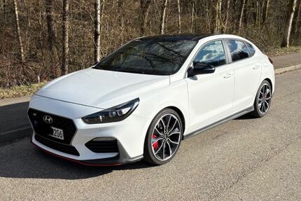 Hyundai i30 68.000 km 22.999 &euro; Spiegelberg 71579