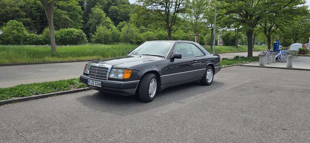 Mercedes-Benz 230 380.000 km 4.500 &euro; Hochdorf 73269