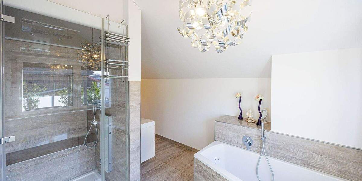 Einfamilienhaus Sachsenheim Kleinsachsenheim - 3 Zimmer, 157 m&sup2;, 745.000&euro; | Angebot:25698049