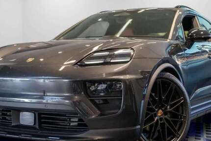 Porsche Macan 15.000 km 66.600 &euro; Esslingen am Neckar 73734