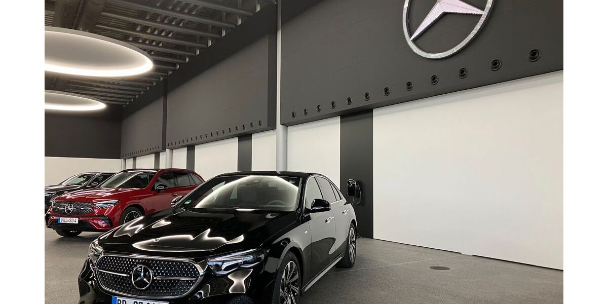 Mercedes-Benz E 300 42.000 km 55.900 &euro; Böblingen 71034