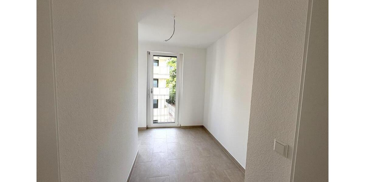 Etagenwohnung Leonberg - 3 Zimmer, 80 m&sup2;, 1.529&euro; | Angebot:23644742