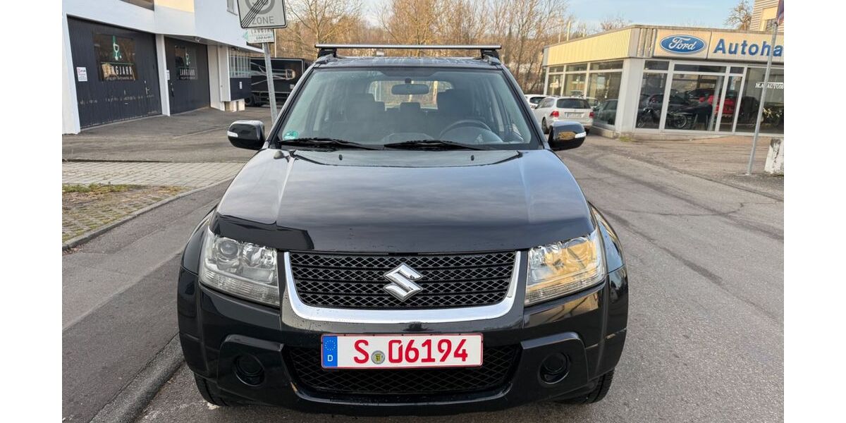 Suzuki Grand Vitara 139.000 km 6.999 &euro; Fellbach 70736