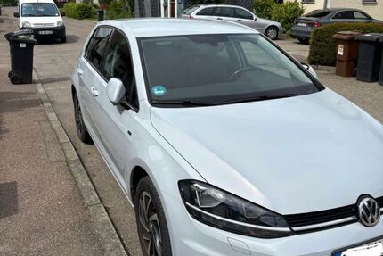 VW Golf 103.746 km 14.000 &euro; Löchgau 74369