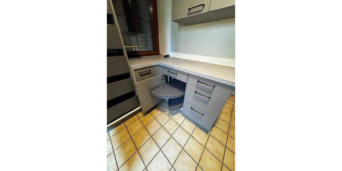 Etagenwohnung Plochingen - 3 Zimmer, 66 m&sup2;, 650&euro; | Angebot:26920384