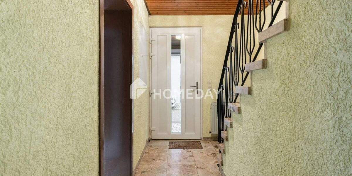 Reihenmittelhaus Löwenstein - 6 Zimmer, 120 m&sup2;, 319.000&euro; | Angebot:25702902