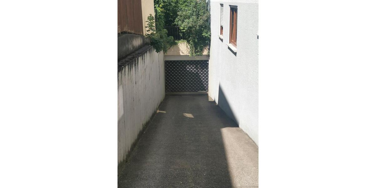 Etagenwohnung Ludwigsburg - 3.5 Zimmer, 80 m&sup2;, 290.000&euro; | Angebot:26941693