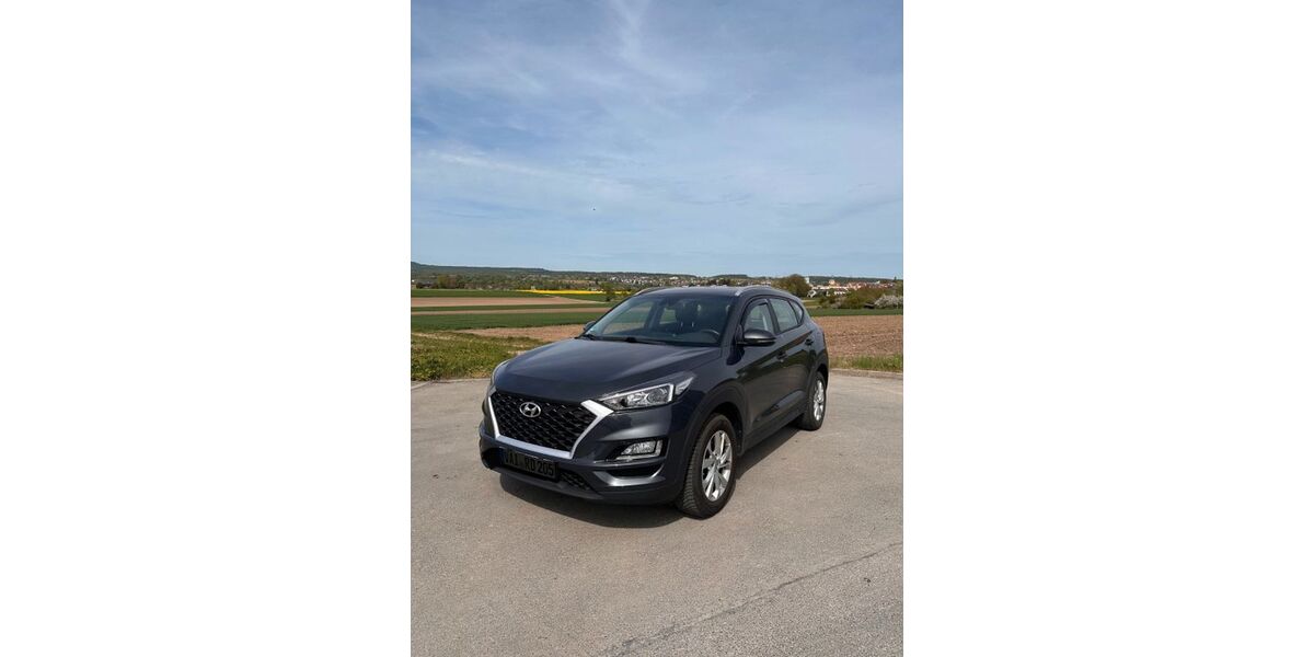 Hyundai TUCSON 55.000 km 19.990 &euro; Sachsenheim 74343