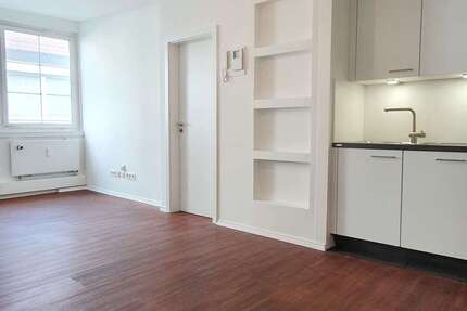 Gewerbeobjekt Esslingen - 1.380&euro; | Angebot:27550834
