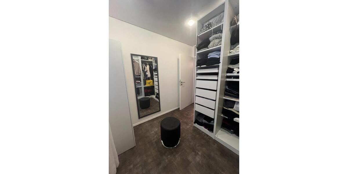 Erdgeschoßwohnung Winnenden - 5 Zimmer, 120 m&sup2;, 449.000&euro; | Angebot:26006471