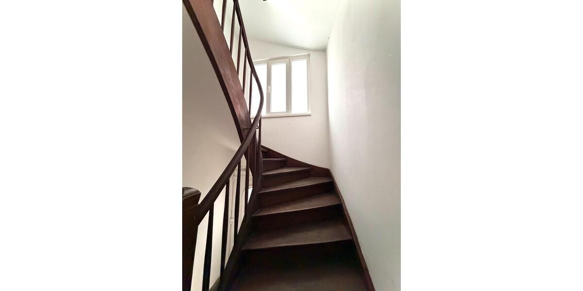 Etagenwohnung Esslingen am Neckar Brühl - 3 Zimmer, 78 m&sup2;, 268.000&euro; | Angebot:25436259