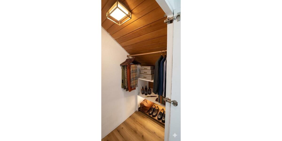 Dachgeschoßwohnung Heilbronn Horkheim - 2 Zimmer, 80 m&sup2;, 269.000&euro; | Angebot:26501499