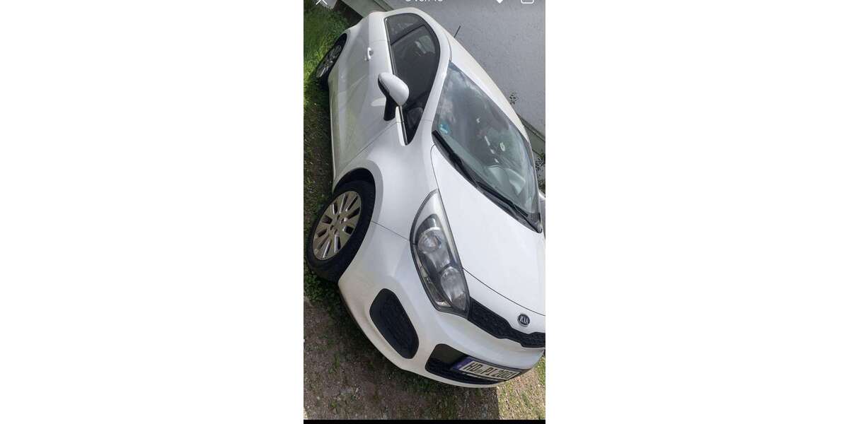 Kia Rio 134.934 km 4.500 &euro; Stuttgart 70329