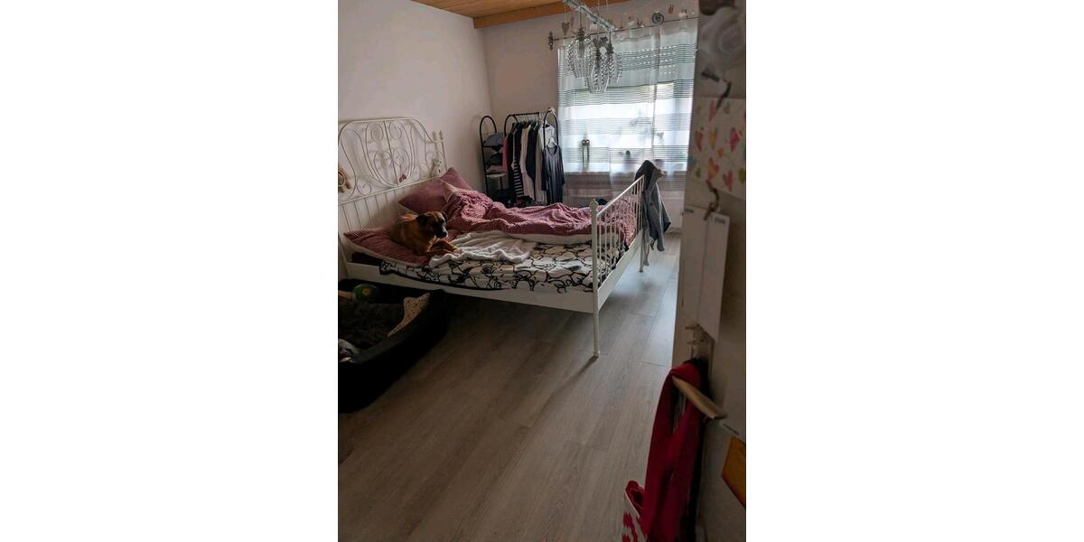 Erdgeschoßwohnung Sachsenheim - 3 Zimmer, 78 m&sup2;, 255.000&euro; | Angebot:26024339