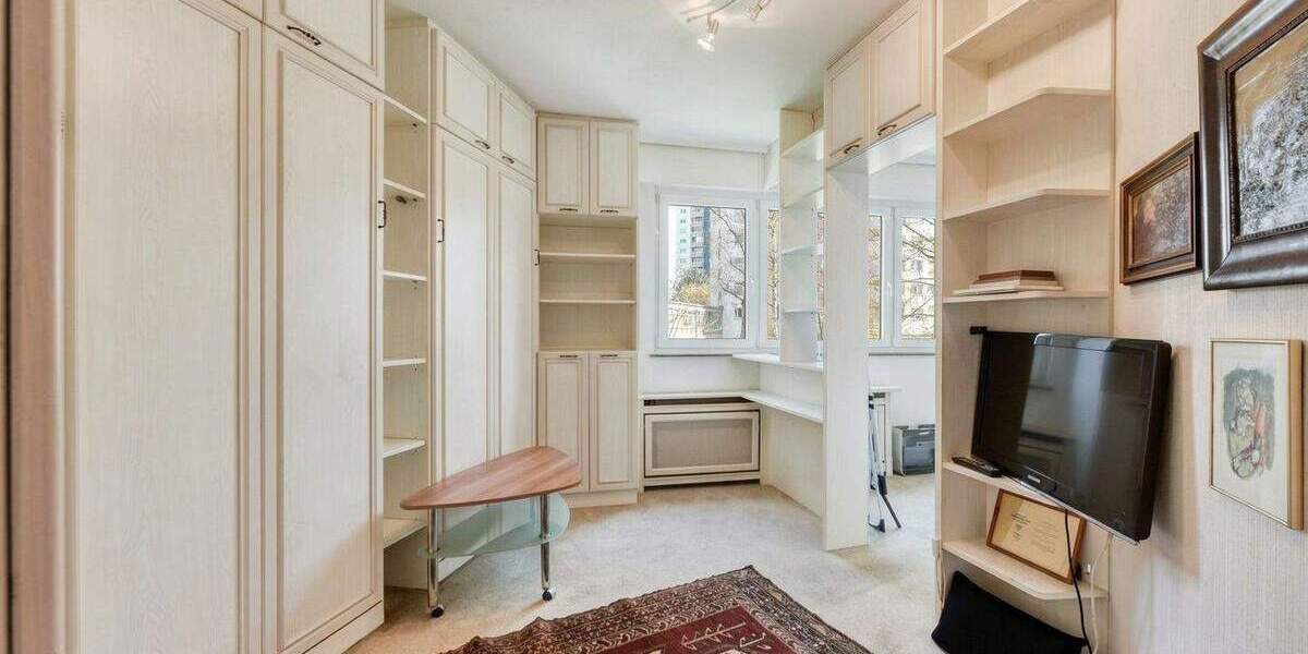 Etagenwohnung Stuttgart Rot - 3 Zimmer, 71 m&sup2;, 210.000&euro; | Angebot:25896204