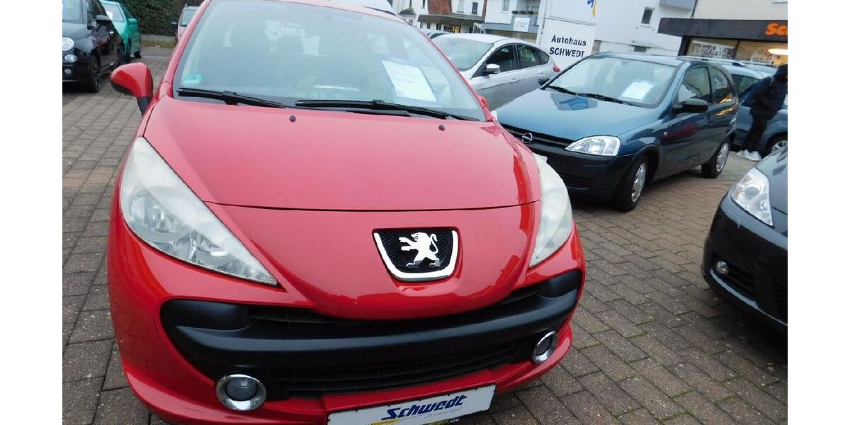 Peugeot 207 135.000 km 2.700 &euro; Ludwigsburg 71640
