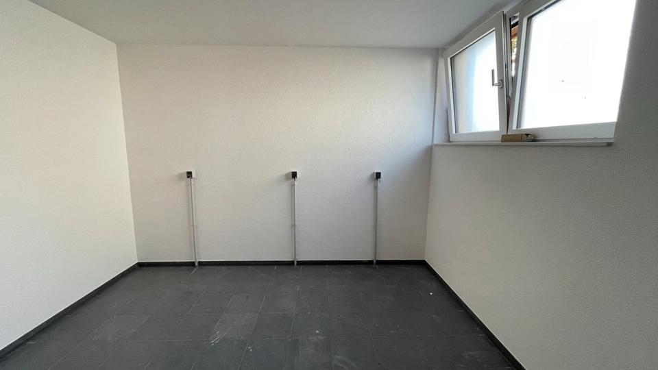 Hochparterre Weinsberg - 6 Zimmer, 160 m&sup2;, 2.400&euro; | Angebot:27571725