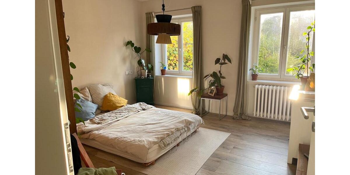 Erdgeschoßwohnung Stuttgart Bopser - 3 Zimmer, 72 m&sup2;, 1.200&euro; | Angebot:27597158