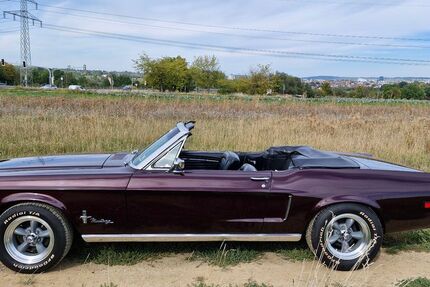 Ford Mustang 158.000 km 44.900 &euro; Esslingen 73734