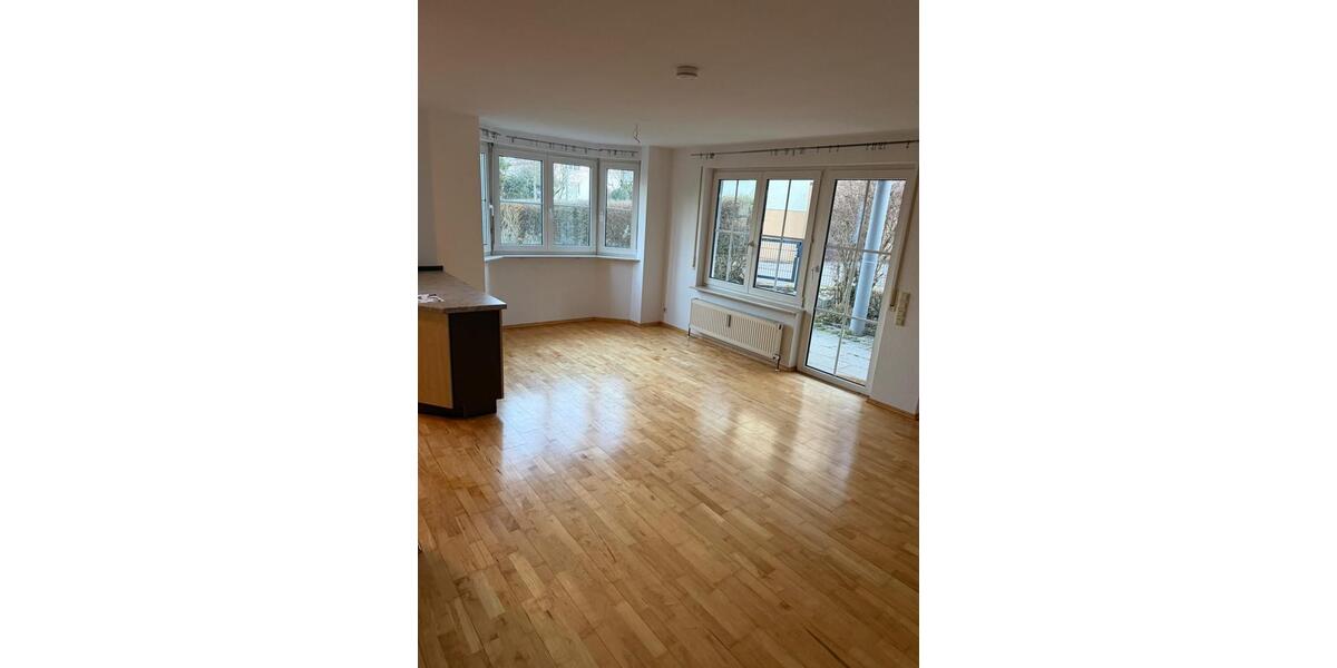 Erdgeschoßwohnung Gerlingen - 2 Zimmer, 62 m&sup2;, 1.160&euro; | Angebot:24944950