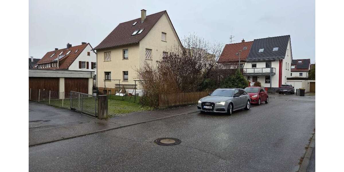 Einfamilienhaus Gerlingen - 7 Zimmer, 150 m&sup2;, 649.000&euro; | Angebot:26026603
