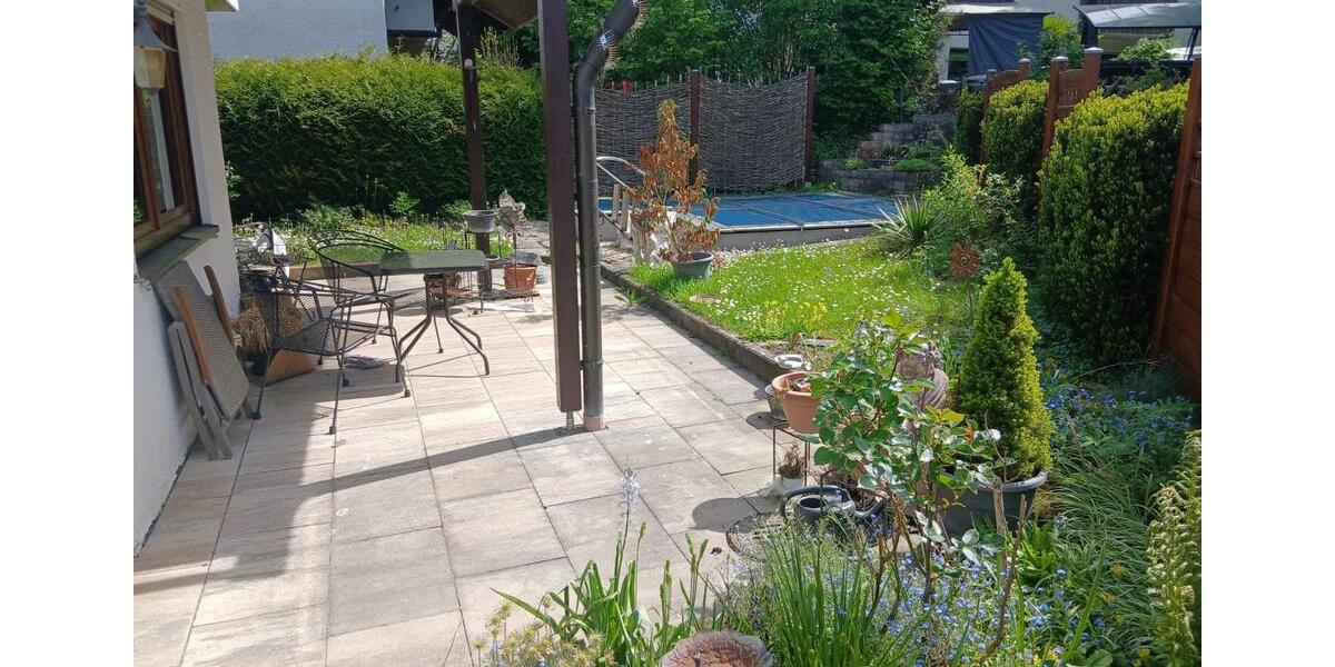 Etagenwohnung Backnang - 4.5 Zimmer, 93 m&sup2;, 390.000&euro; | Angebot:26589041