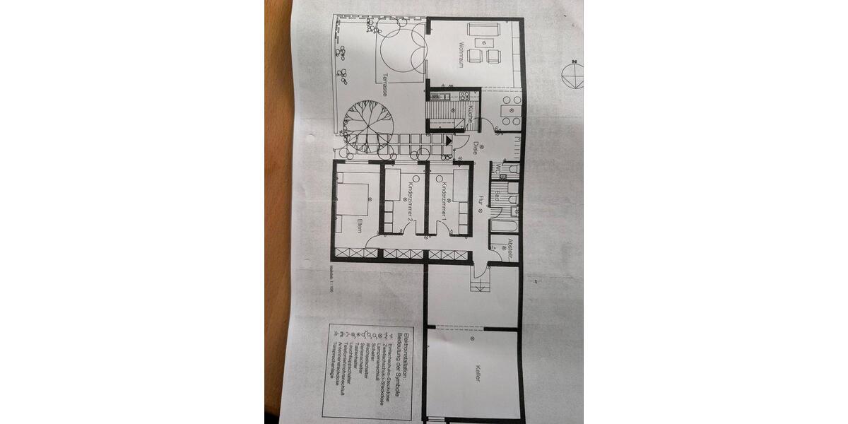 Einfamilienhaus Weinstadt - 4.5 Zimmer, 100 m&sup2;, 350.000&euro; | Angebot:27045433