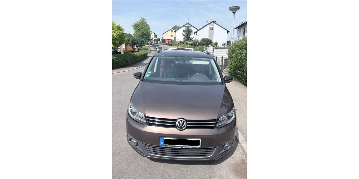 VW Touran 206.531 km 4.900 &euro; Heilbronn 74078