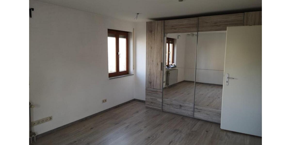 Erdgeschoßwohnung Vaihingen an der Enz - 4 Zimmer, 109 m&sup2;, 339.000&euro; | Angebot:26395665