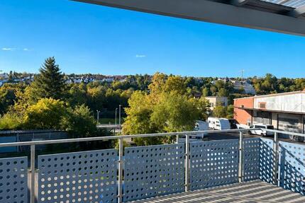 Wohnung Remseck am Neckar - 3 Zimmer, 120 m&sup2;, 30&euro; | Angebot:27543061